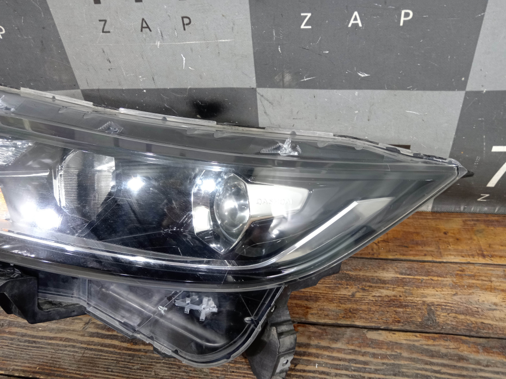Фара левая галоген Nissan Qashqai 2 (J11) 17-24 Б/У Оригинал 26060HV00B