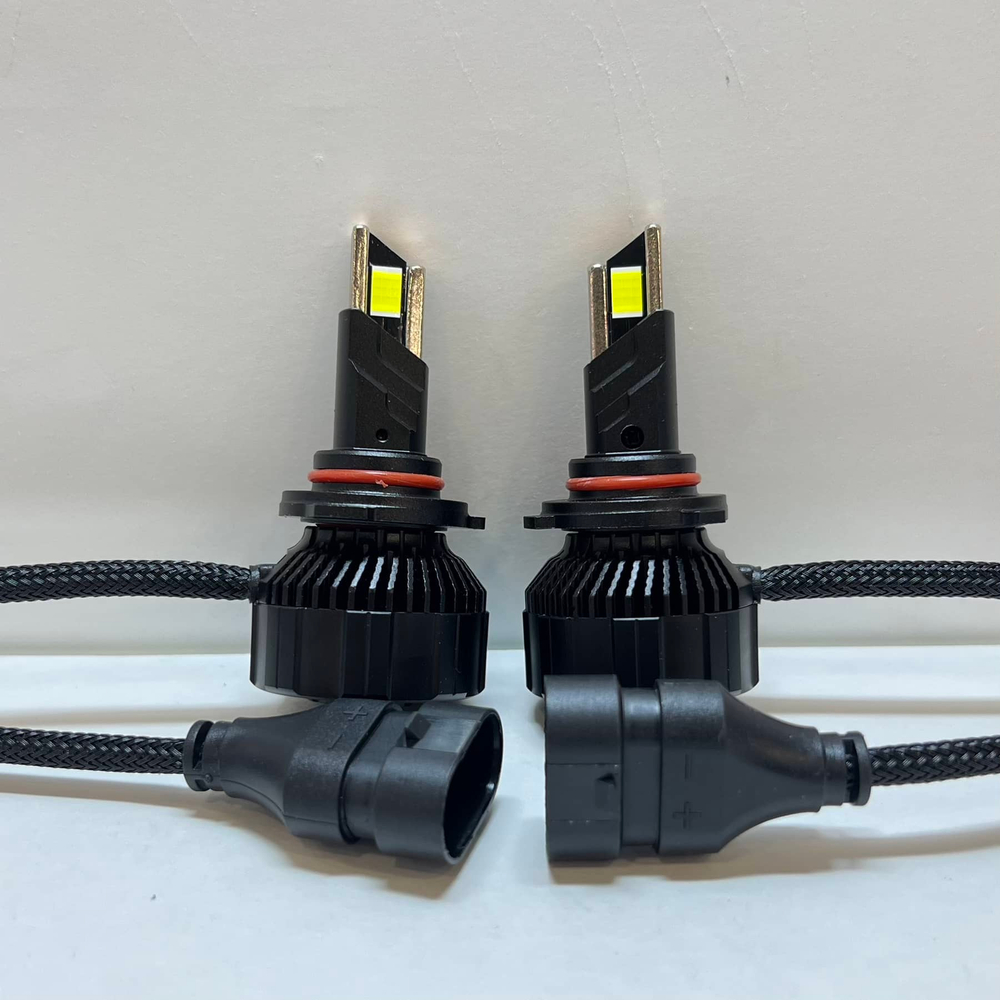 HB3 (9005) / Светодиодные (9005/HB3) лампы 6000K, 120W, 12000lm, серия - V18 - SFIDA (2 шт. / комплект)