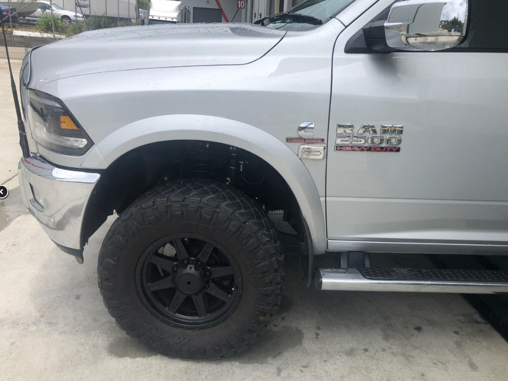 Dodge Ram 2500 (2007-2019) лифт-комплект регулируемой подвески +2" ST8000