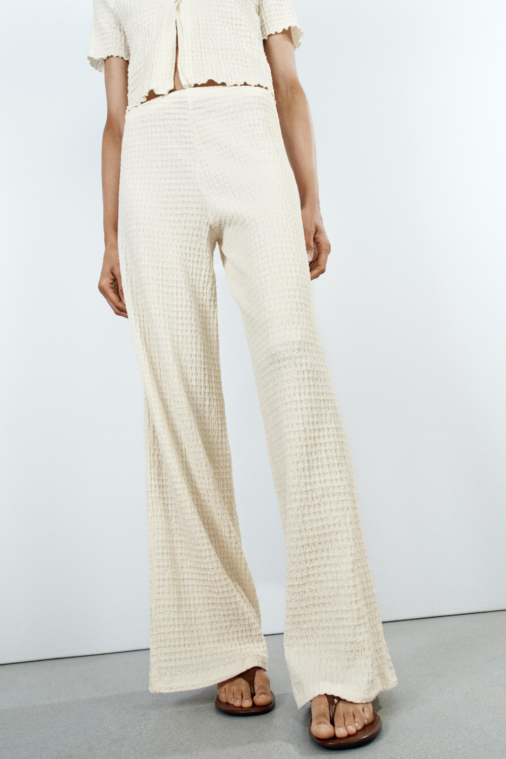 БРЮКИ ПРЯМОГО КРОЯ ФАКТУРНЫЕ — ZARA