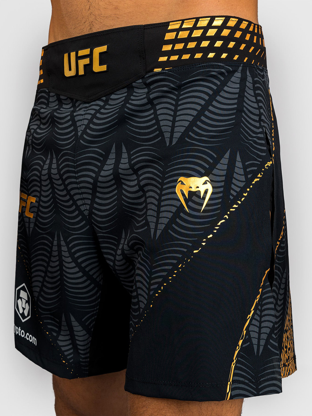 Шорты ММА Venum UFC Zenith Fight Night Gladiator style Black/Gold