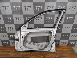 Дверь передняя правая Mercedes C-Class (W204) A2047206000