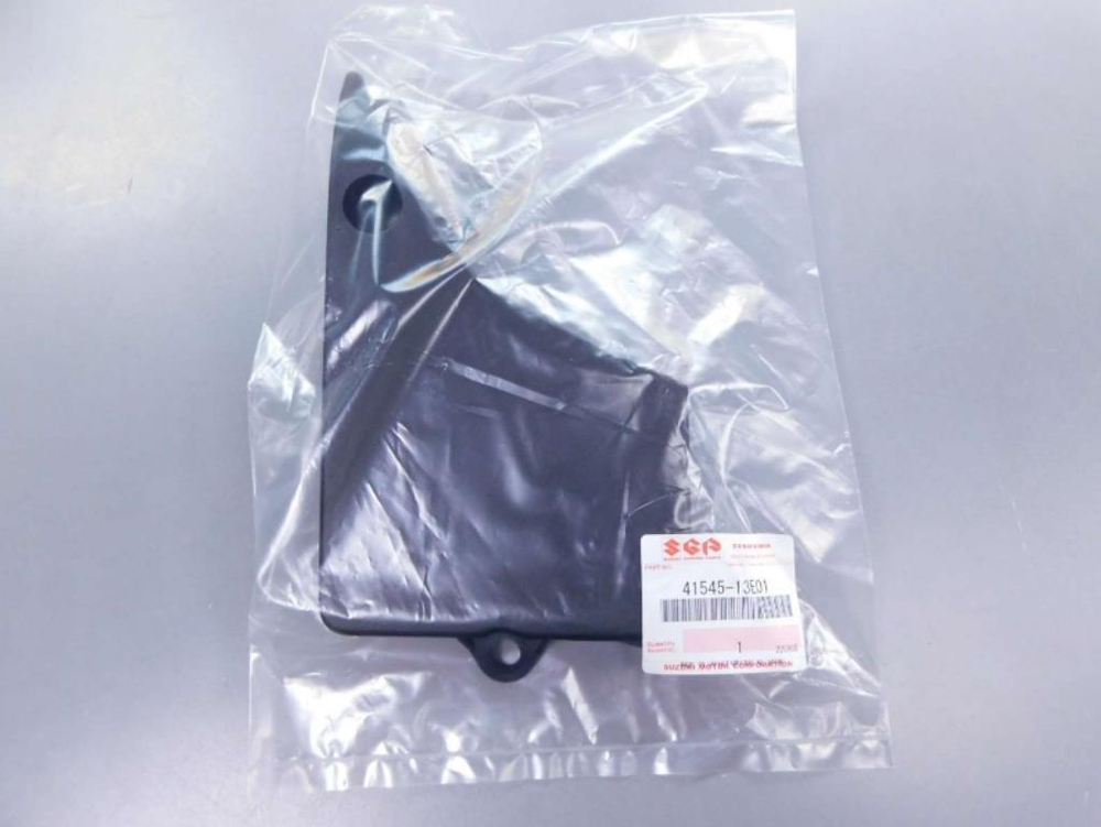 пластик боковой правый Suzuki DR250 SJ45A 41545-13E00-000