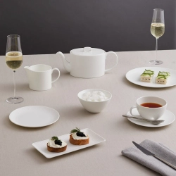 Wedgwood Тарелка сервировочная Gio 21x10,4 см EAN 701587398497
