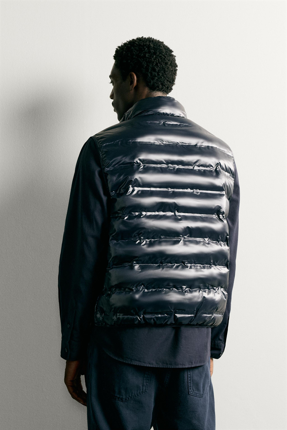 ZARA ЛЕГКИЙ СТЕГАНЫЙ ЖИЛЕТ WATER REPELLENT, МОРСКОЙ СИНИЙ