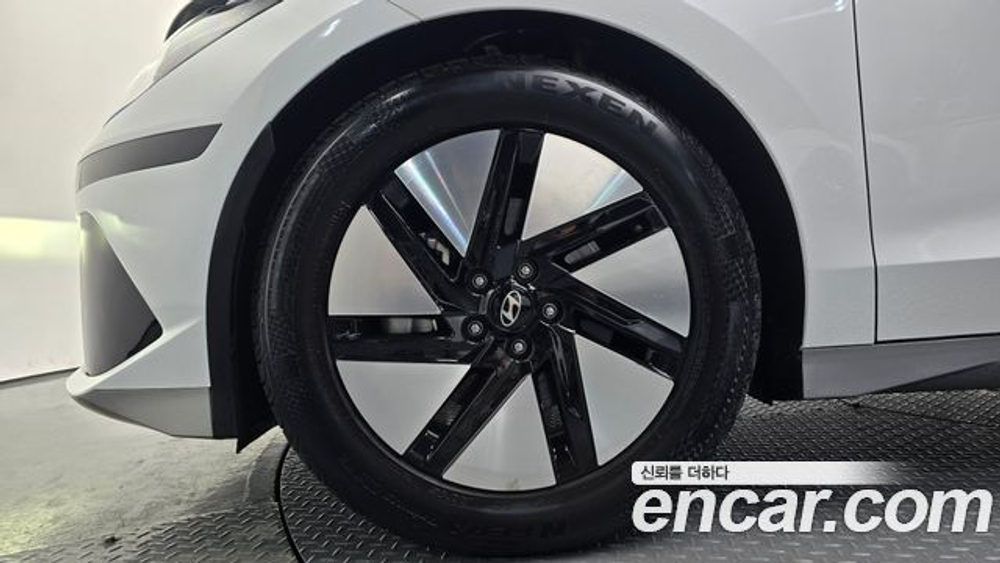 Hyundai Ioniq6 Long Range — 2023