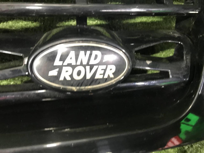 Решетка радиатора Range Rover Sport 2 L494 (2013-2017)