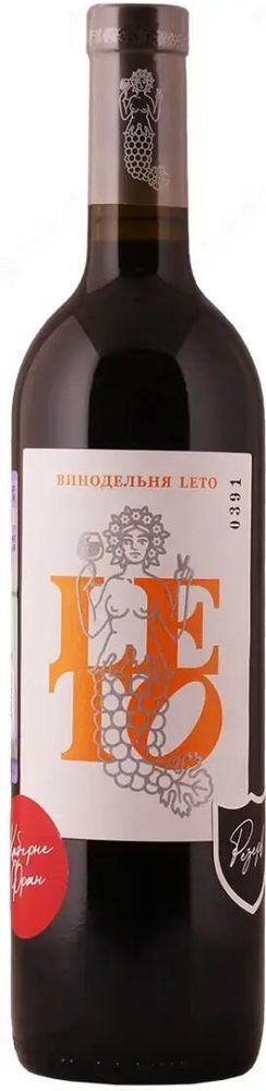 Вино Каберне Фран Резерв Винодельня Лето