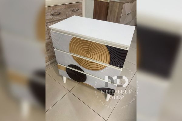 Белый комод-2 на ножках "Круги" от фабрики мебели Фант: обзор, который поможет вам выбрать идеальное решение для вашего интерьера. Белый комод-2 на ножках "Круги" от фабрики мебели Фант: обзор, который поможет вам выбрать идеальное решение для вашего интерьера.