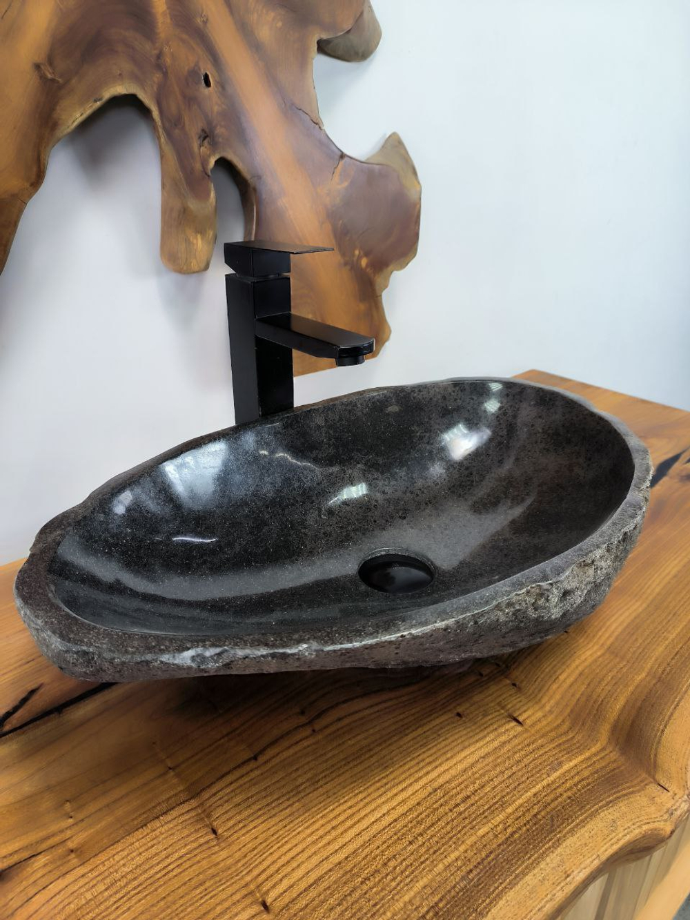 Раковина из речного камня RS-66575 55х33х14 из натурального камня