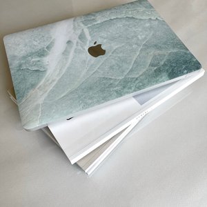 Виниловая наклейка AURORA для MacBook