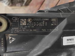 Фара правая LED Audi Q3 (F3) 18-нв Б/У Оригинал целая 83A941774