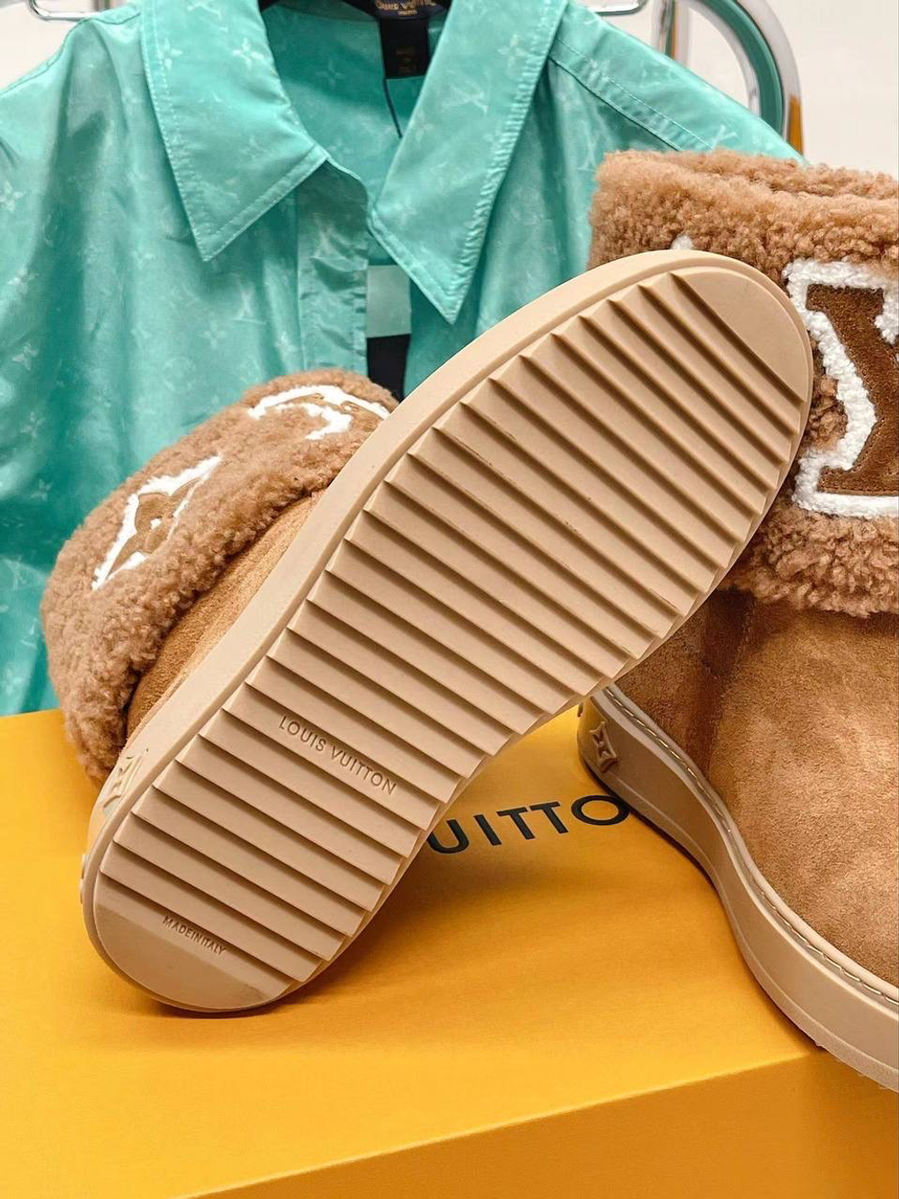 Сапоги Louis Vuitton Snowdrop