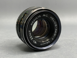 MC Helios-44M-7 внутри небольшой маслянистый развод
