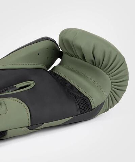 Перчатки боксерские Venum Challenger 4.0 Khaki/Black