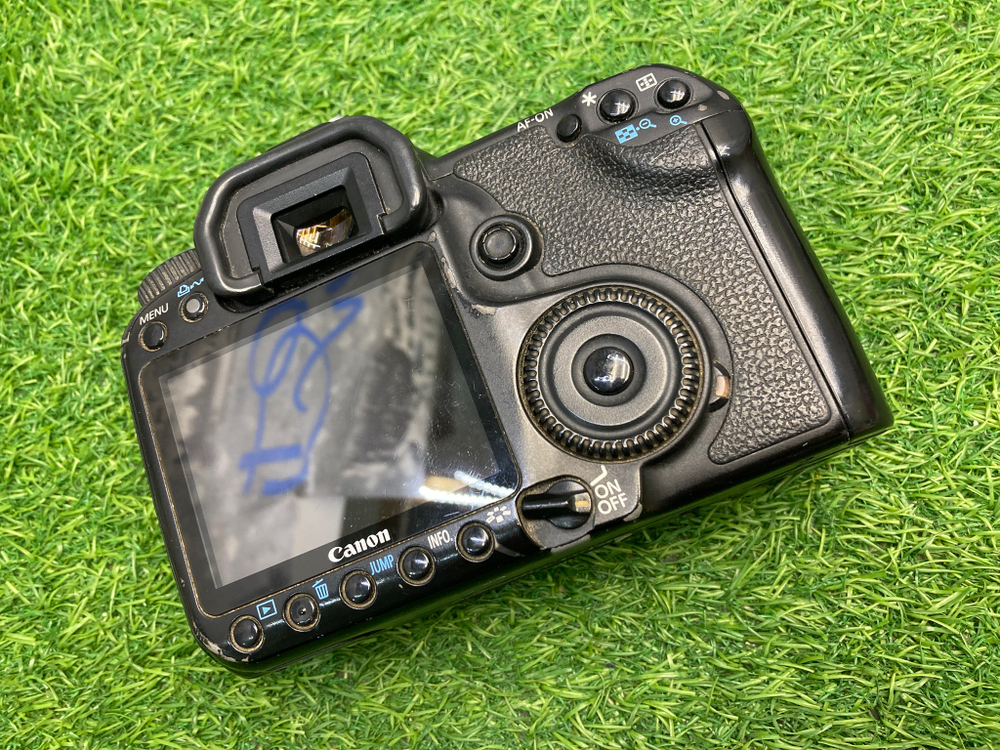 Canon EOS 40D (42.000 кадров)