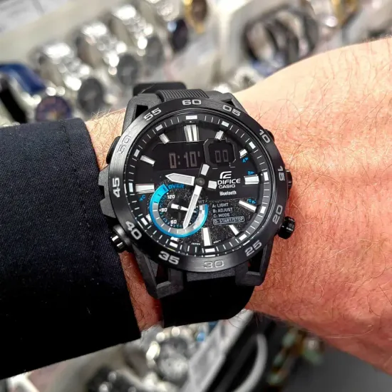 Наручные часы Casio Edifice ECB-40PB-1AEF