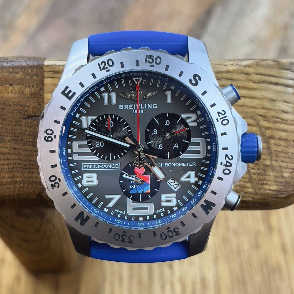 Часы Breitling