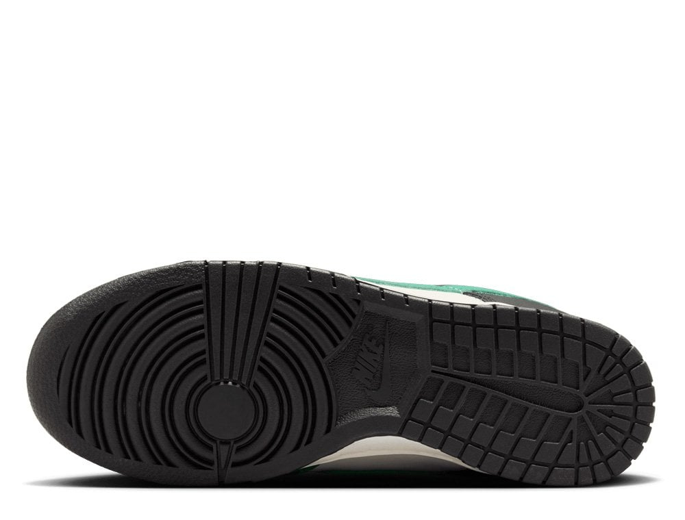 Кроссовки Nike Dunk Low