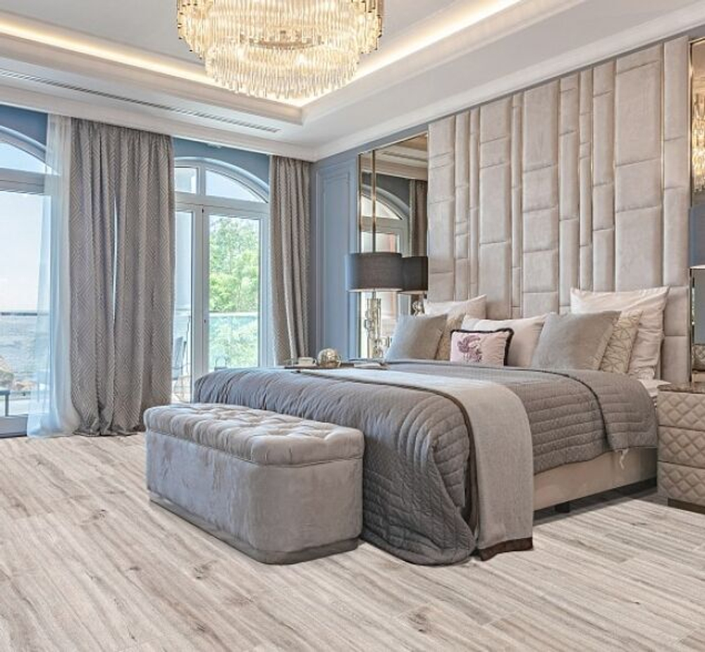 Кварцевый SPC ламинат Cronafloor Wood Дуб Тиват 1220/180/4 мм.