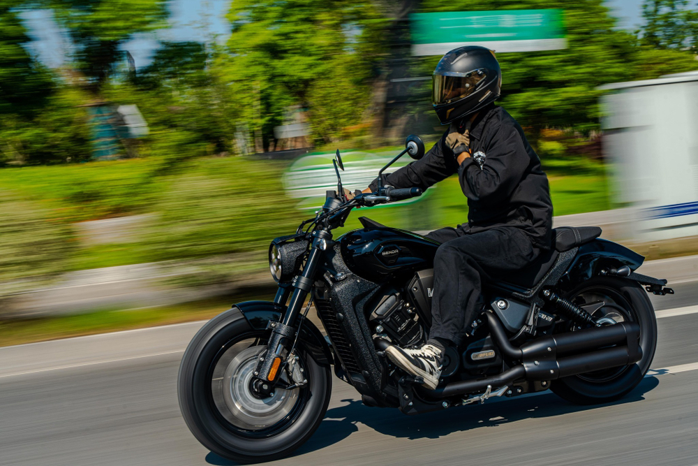 Benda Dark Flag 500 black