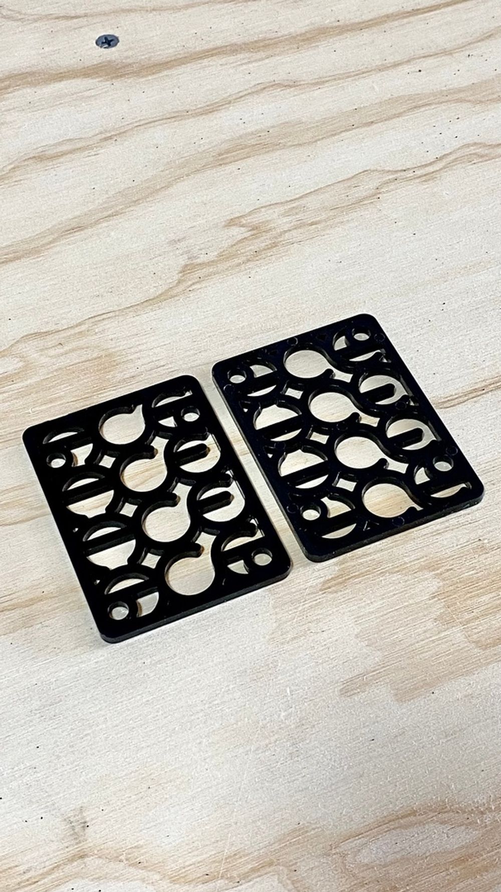 Подкладки для скейтборда Ace Trucks Shims 1/8