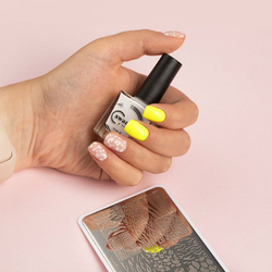 Лак для стемпинга Swanky Stamping №002, белый, 10 мл.