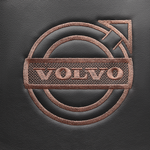 Чехлы VOLVO FH-12 после 2003 года: два высоких сиденья, ремни безопасности от стоек кабины (нет выреза под ремень) (экокожа, черный, коричневая вставка)
