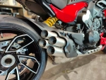 Ducati Diavel V4 (2023) RED новый