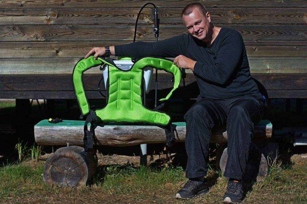 Аккумуляторный садовый опрыскиватель Greenworks G40BPS, 5300007, 40v, без АКБ и ЗУ