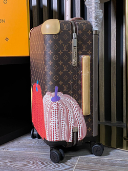 Чемодан Louis Vuitton
