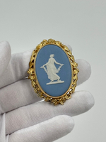 Брошь Wedgwood