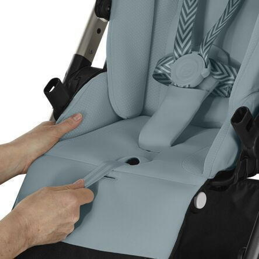 Коляска Cybex Balios S Lux TPE complete Cloud G Lava Grey Plus Base G 4 в 1 Stormy Blue с дождевиками