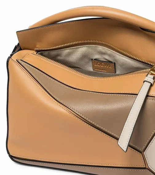 Маленькая сумка на плечо Loewe Puzzle коричнево-бежевый