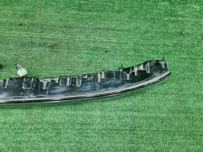 Фонарь крышки багажника Lixiang L7 (2023-н.в.)