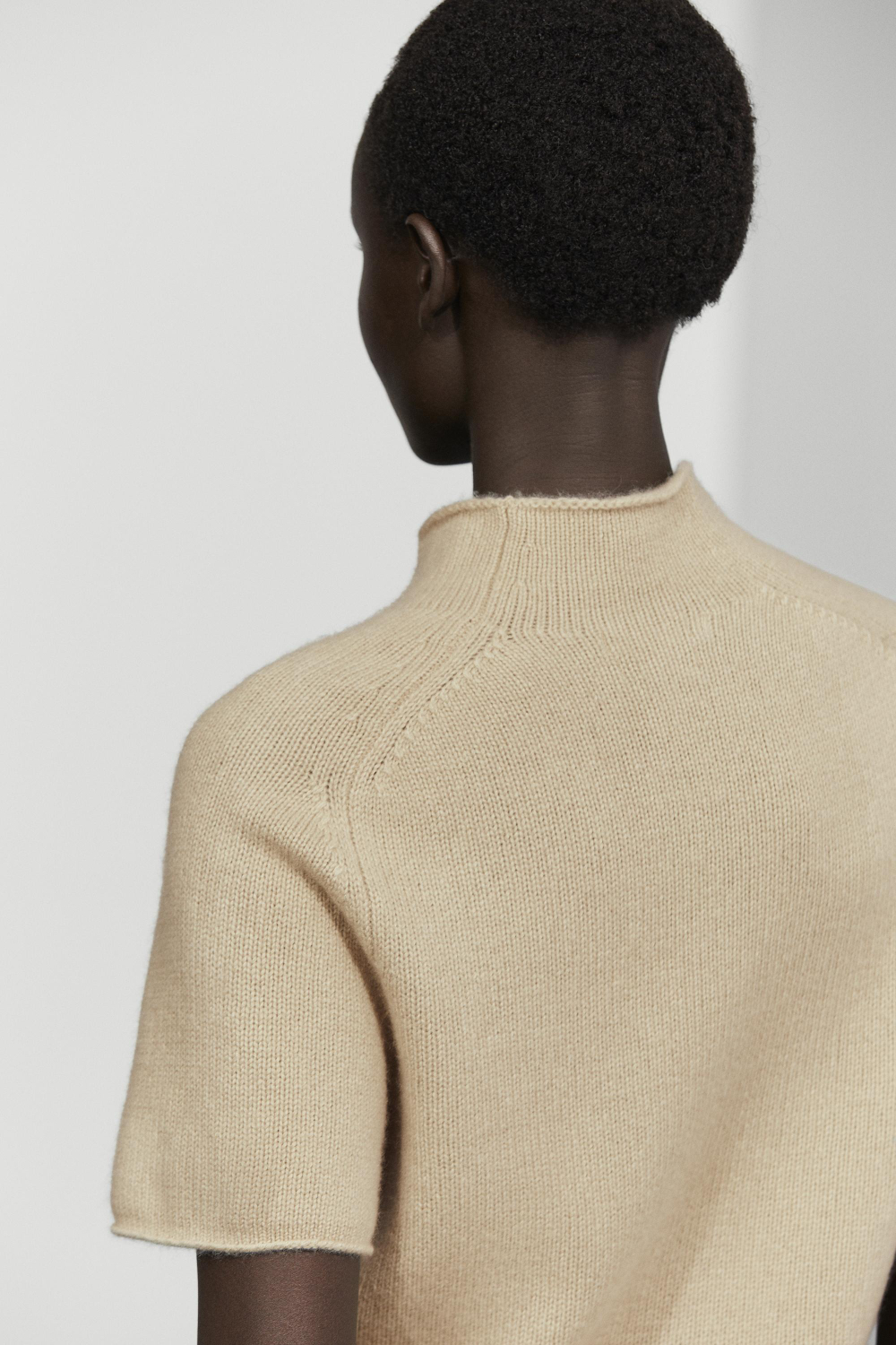 Massimo Dutti Кашемировый джемпер с воротником-стойкой, норка