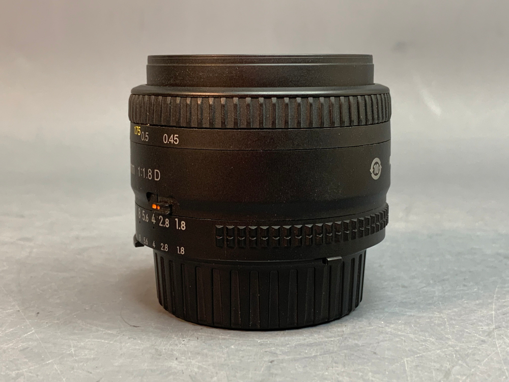 Nikon 50mm f/1.8D AF Nikkor