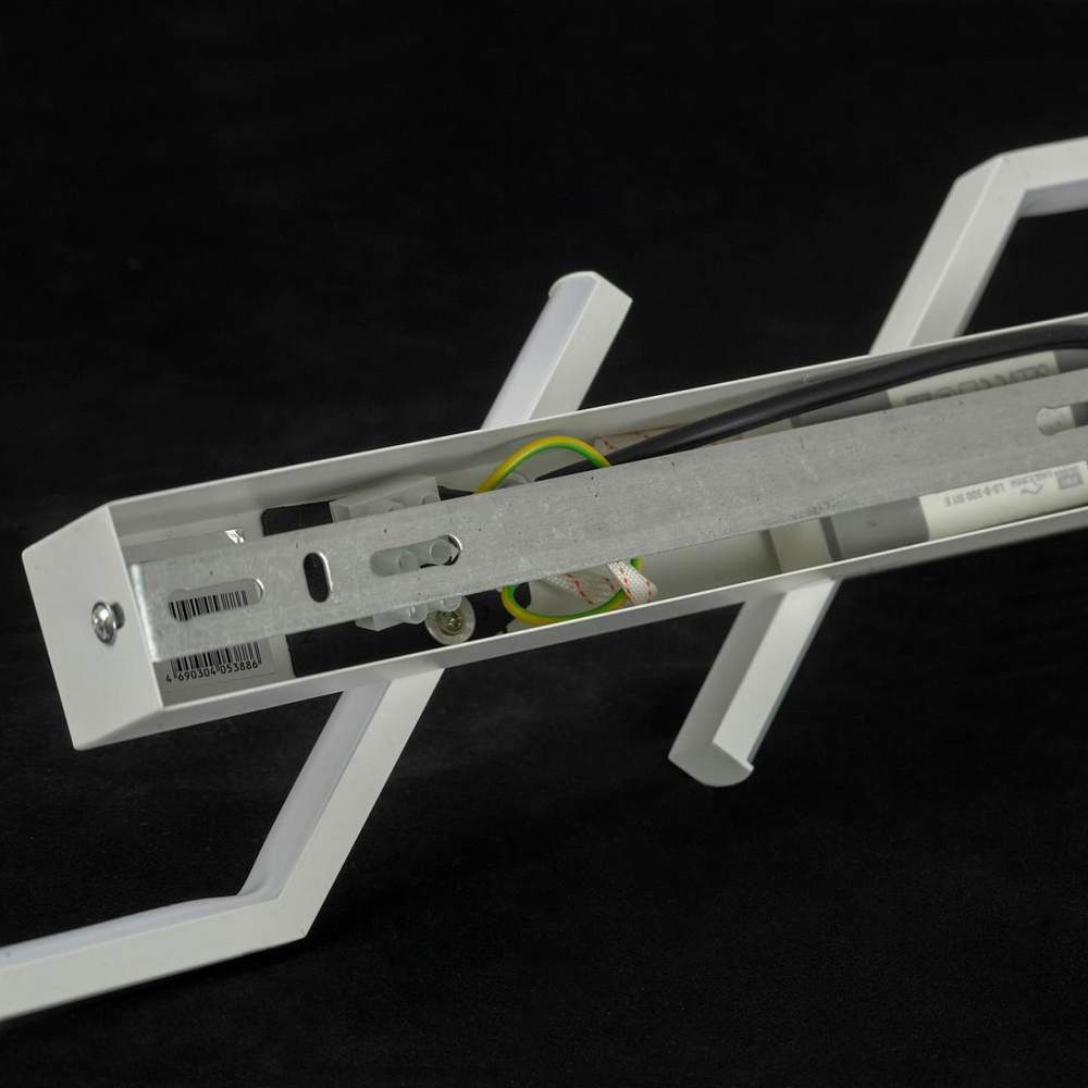 Настенный светодиодный светильник Lussole Alachua LSP-7148