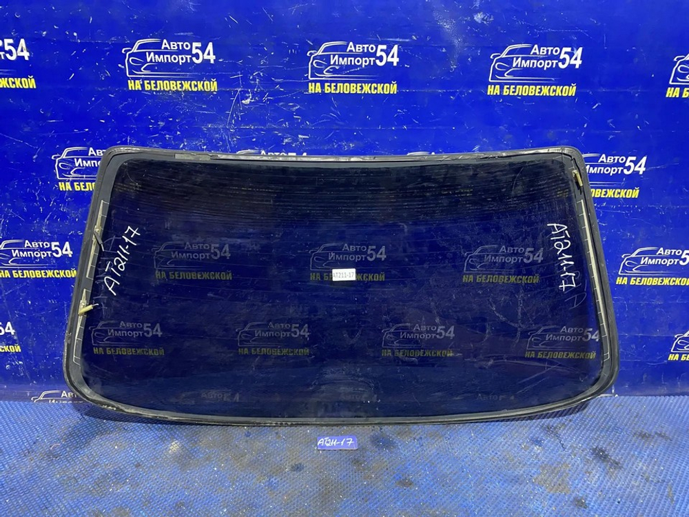 Стекло заднее TOYOTA CARINA 1998