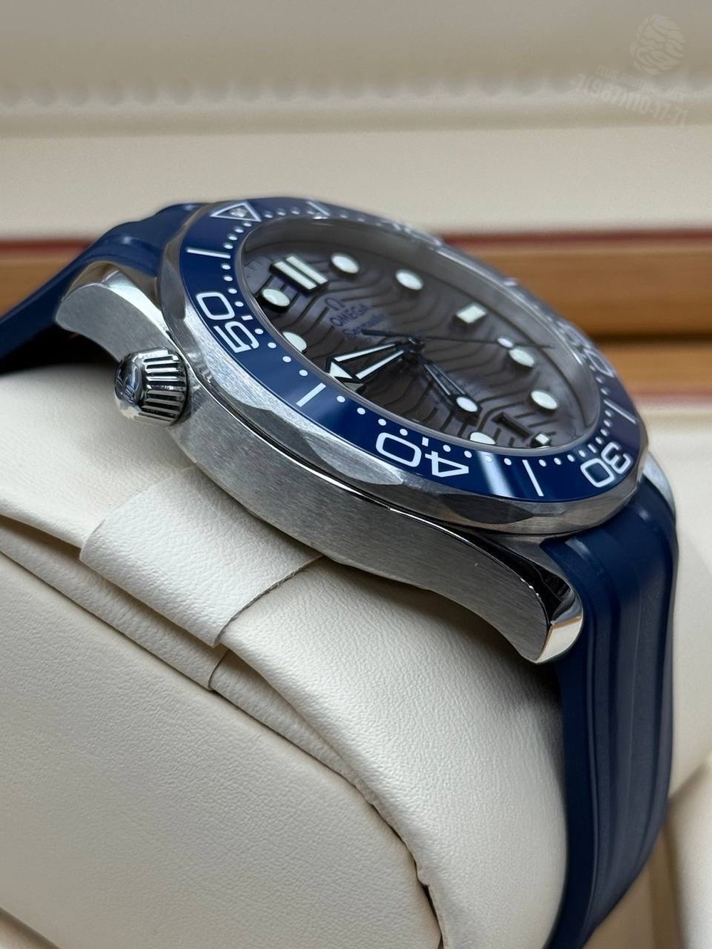 Часы Omega Seamaster Diver