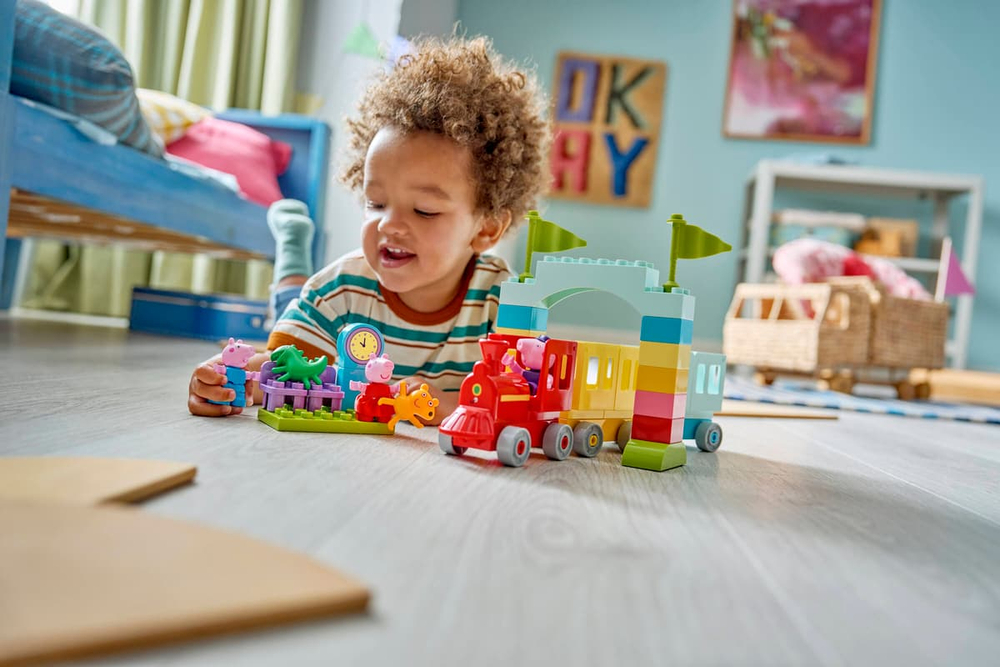 Конструктор LEGO Duplo 10466 Peppa Pig: Train Ride with Grandpa Pig