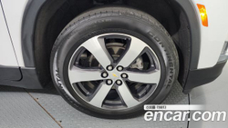 Chevrolet Traverse 3.6 AWD LT Leather Premium — 2023