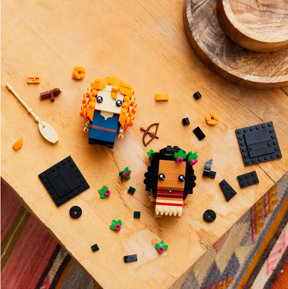 Конструктор LEGO BrickHeadz 40621 Моана и Мерида