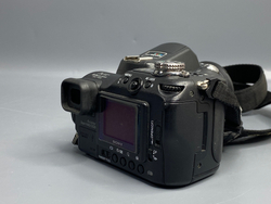 Sony Cyber-shot DSC-F828