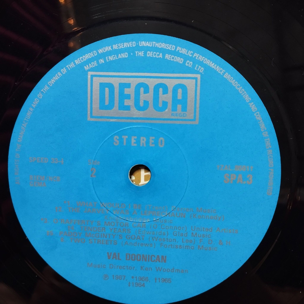 Винтажная виниловая пластинка LP The World Of Val Doonican (UK 1969)