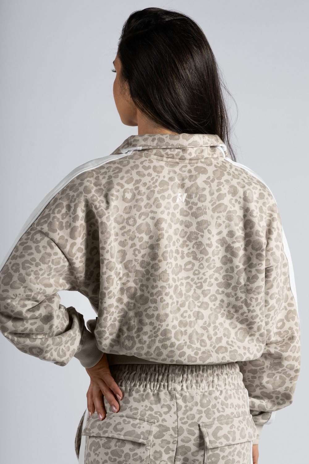 Свитшот Half-Zip Leopard Sweatshirt PRIMAL 866 Кремовый леопард