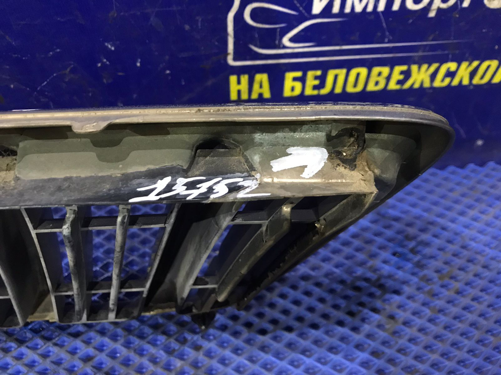 Решетка радиатора TOYOTA HARRIER 2000-2003