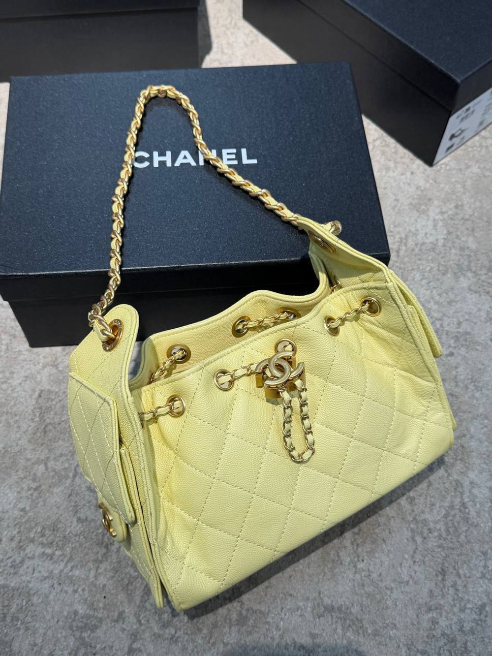 Сумка CHANEL Medium
