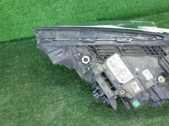 Фара правая BMW 5er G30 (2020-2023) LED
