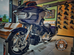 Новый мотоцикл Harley-Davidson® Road Glide®